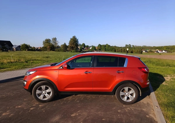 Kia Sportage cena 39900 przebieg: 230000, rok produkcji 2011 z Gdynia małe 154